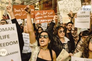 Statement by Ukrainian Feminists in Solidarity with Iranian Women