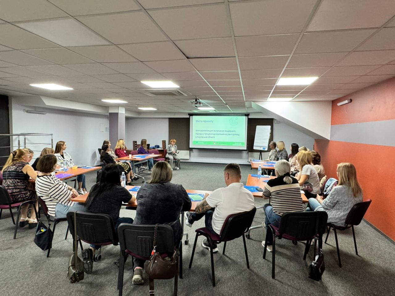Розпочалося навчання громад Харківської области